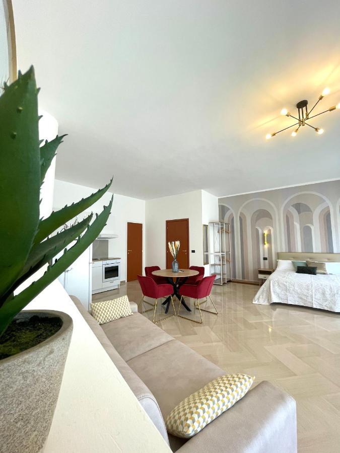 Trani Suite - Moro 10 Экстерьер фото