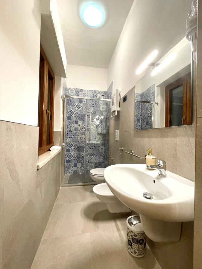 Trani Suite - Moro 10 Экстерьер фото