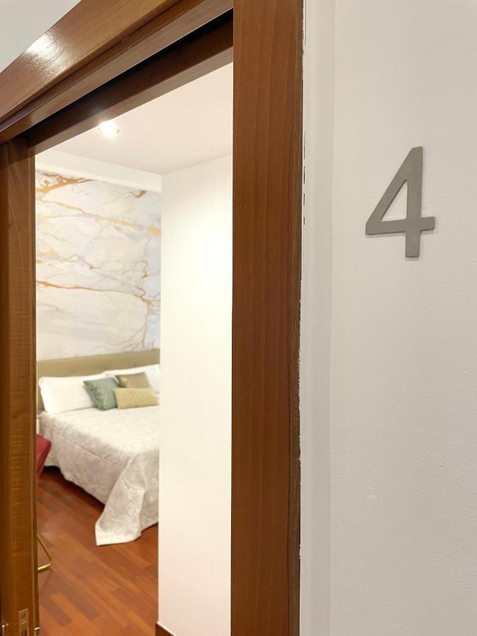 Trani Suite - Moro 10 Экстерьер фото