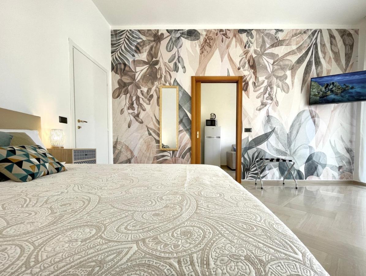 Trani Suite - Moro 10 Экстерьер фото