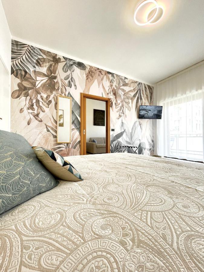Trani Suite - Moro 10 Экстерьер фото