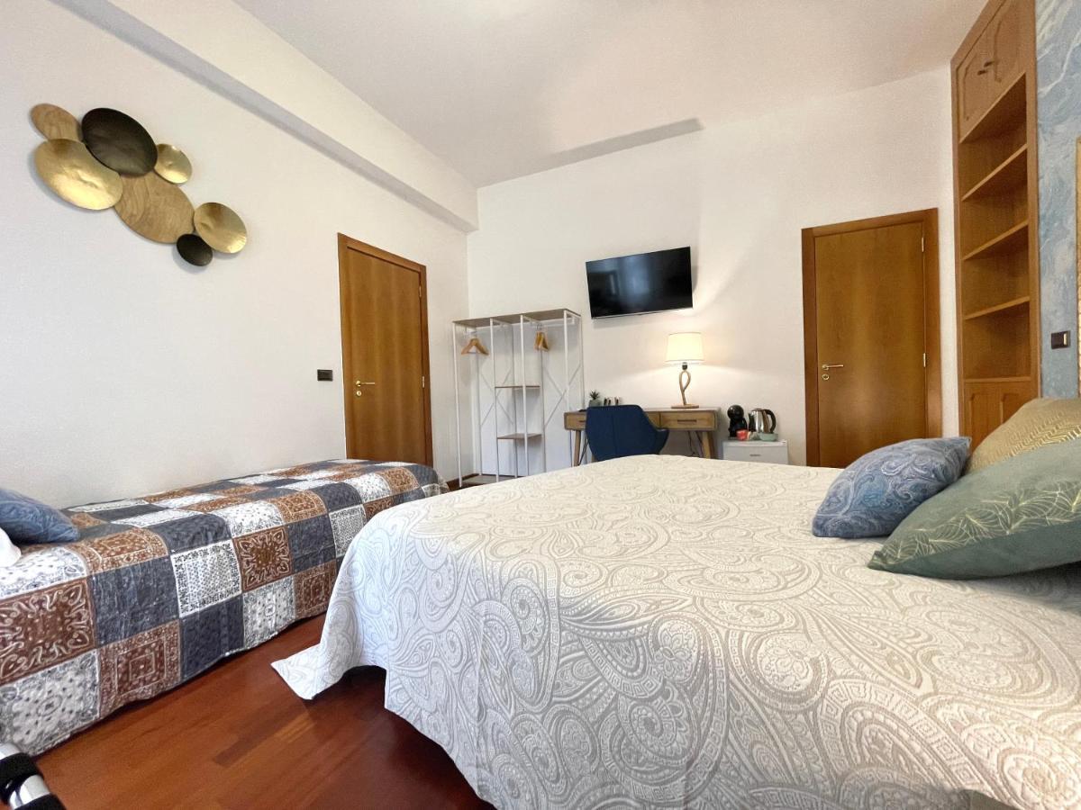 Trani Suite - Moro 10 Экстерьер фото