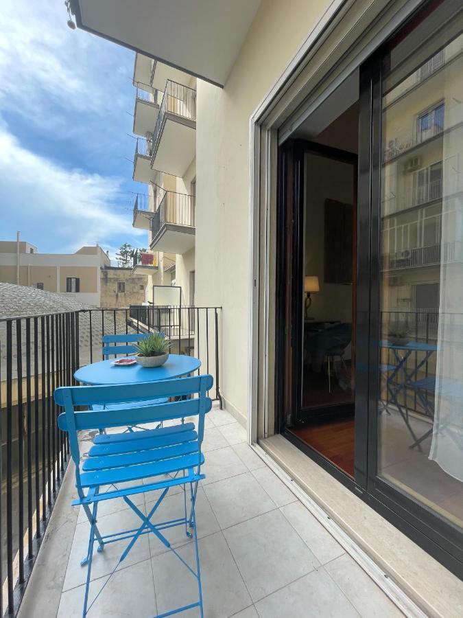 Trani Suite - Moro 10 Экстерьер фото